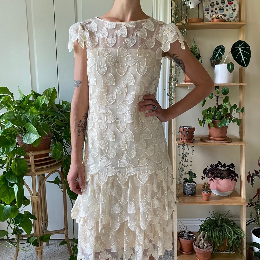 Vintage Ruffled Dress - Picture 8 of 16
